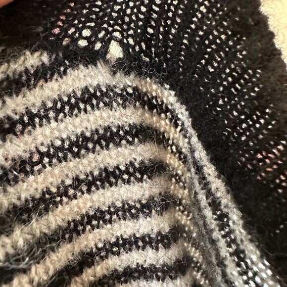 Frame‎ Twist Front Striped Cashmere Sweater S - Picture 6 of 6